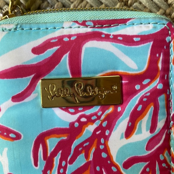 Lilly Pulitzer wallet - Picture 3 of 7